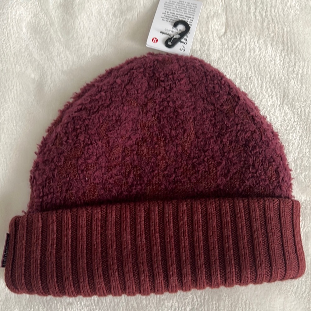 Lululemon hat